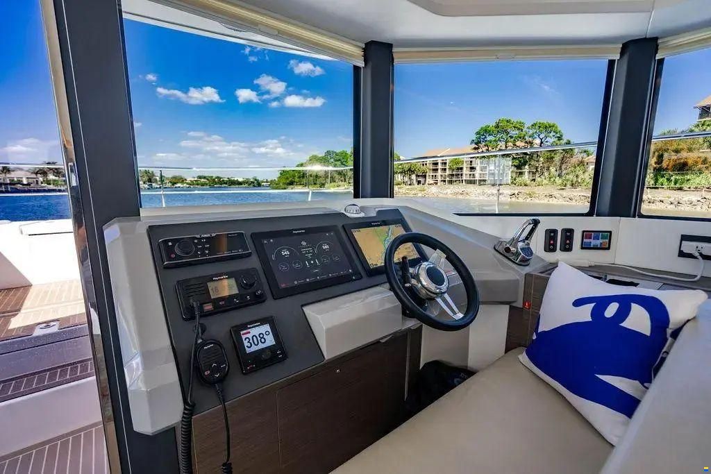 Leopard 53 Powercat