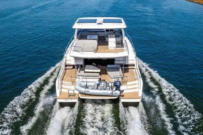 Leopard 53 Powercat