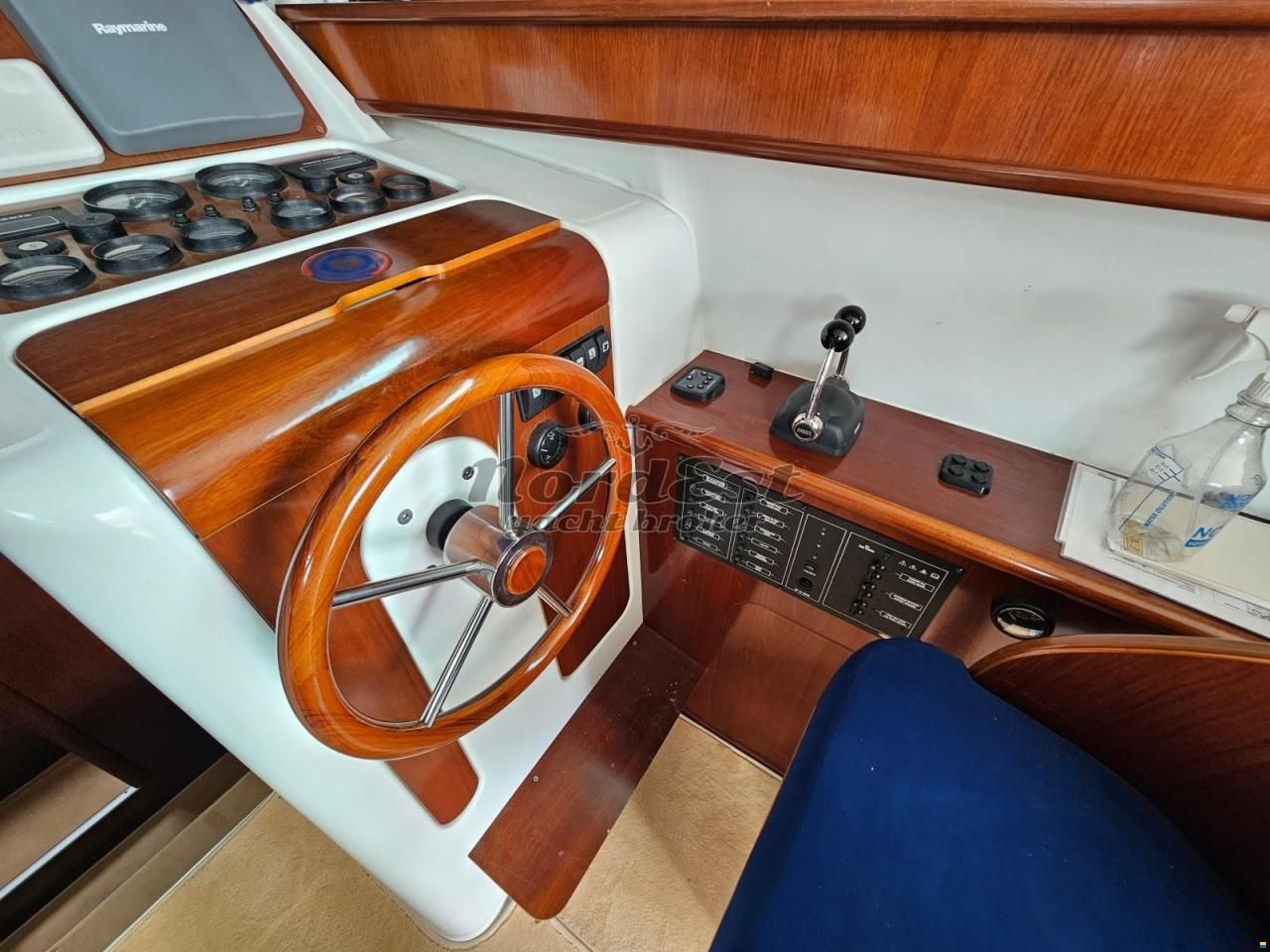 Beneteau Antares 10.80