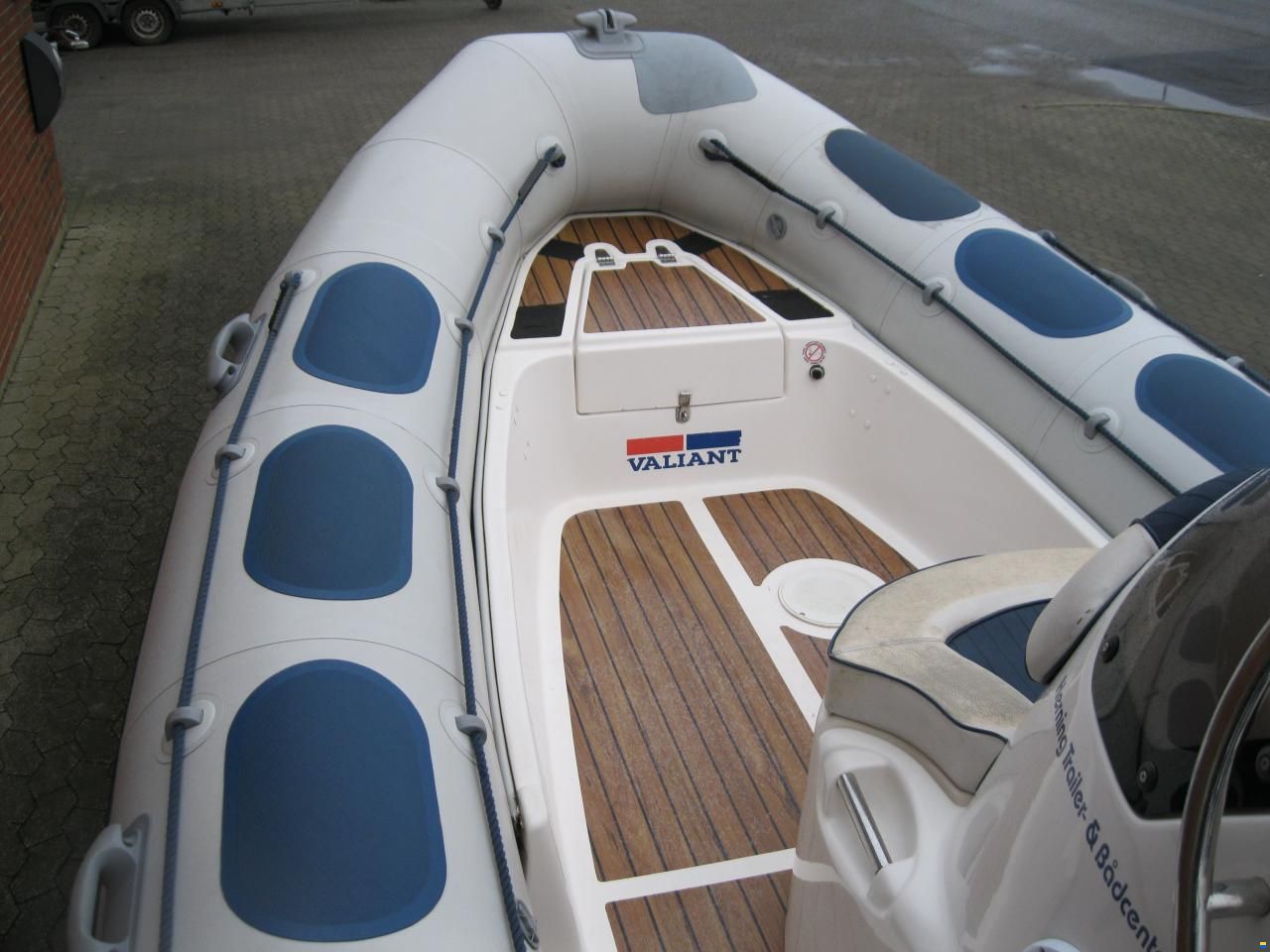 Valiant V-570 rib m/Mercury F150 hk EFI 4-takt o