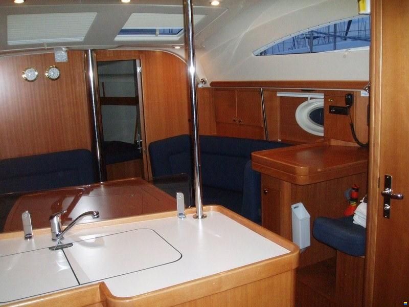 Elan 384 Impression