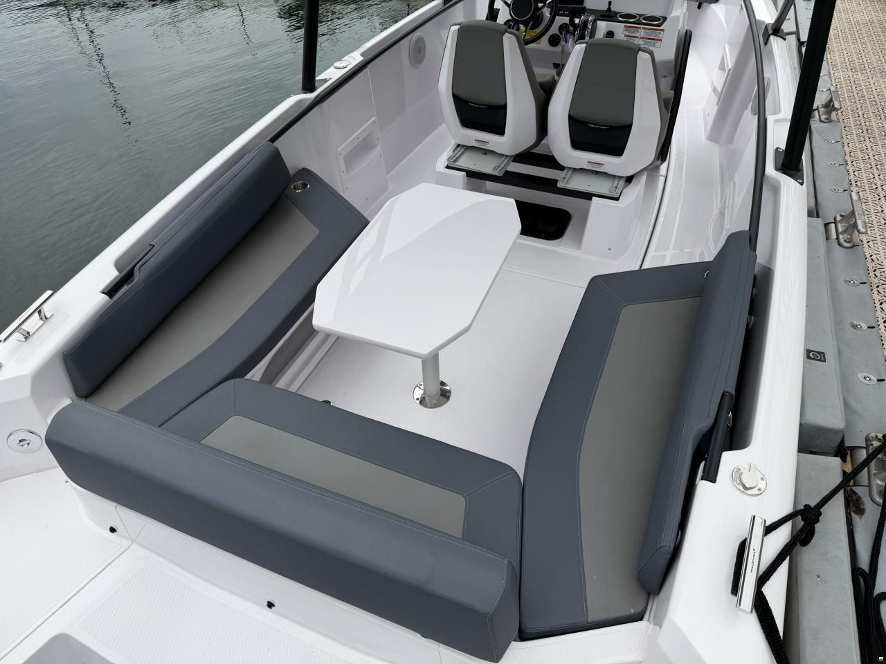 Axopar 22 T-Top