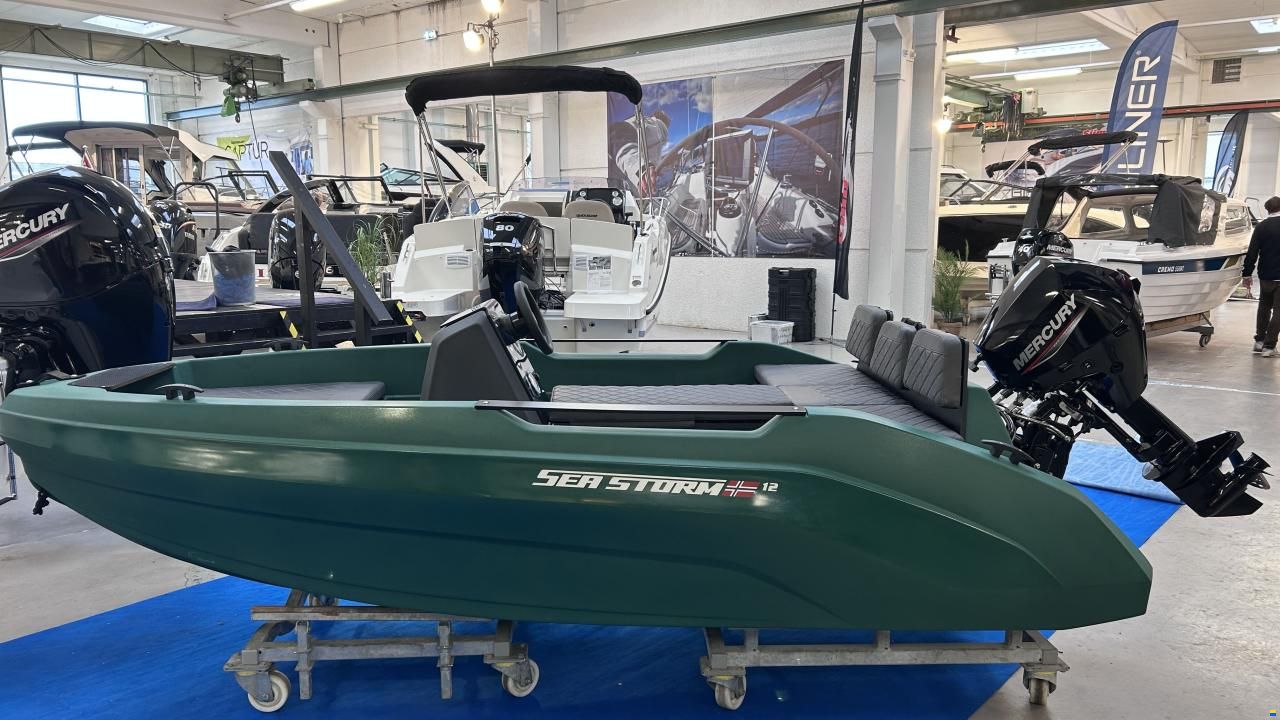 SeaStorm 12