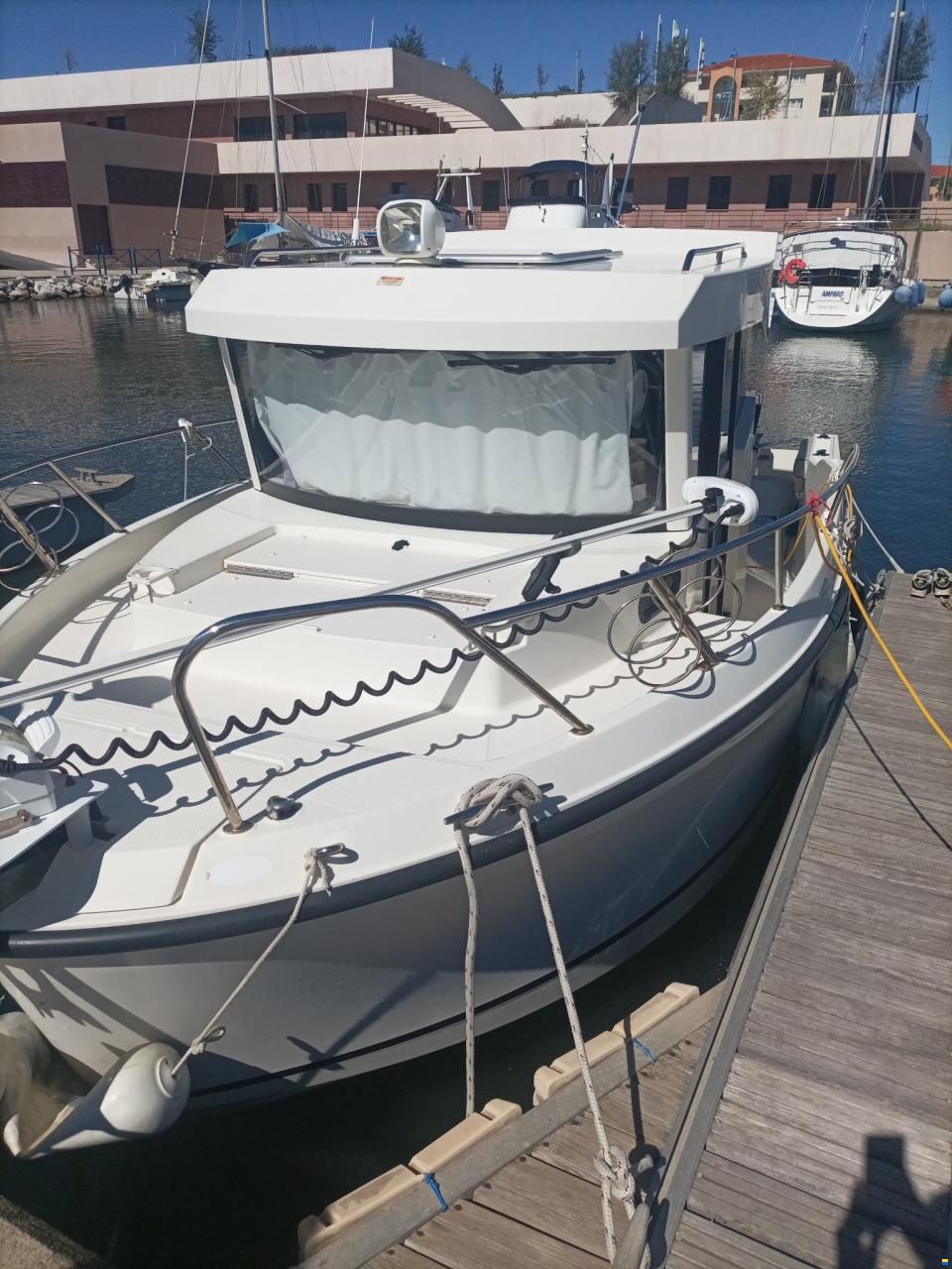 Brunswick QuickSilver QS 805 Pilothouse