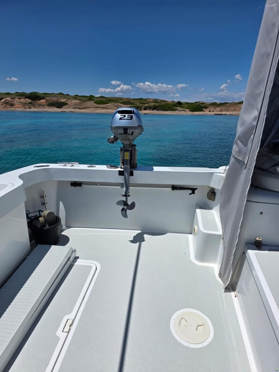 Luhrs Alura 27