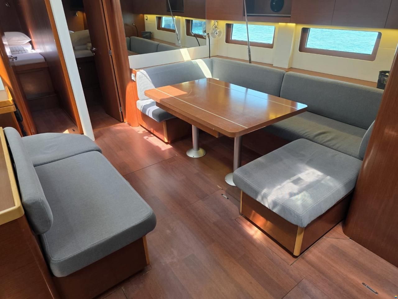 Beneteau Oceanis 51.1
