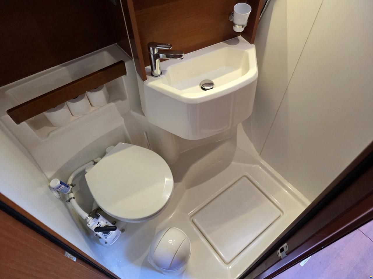 Beneteau Oceanis 51.1