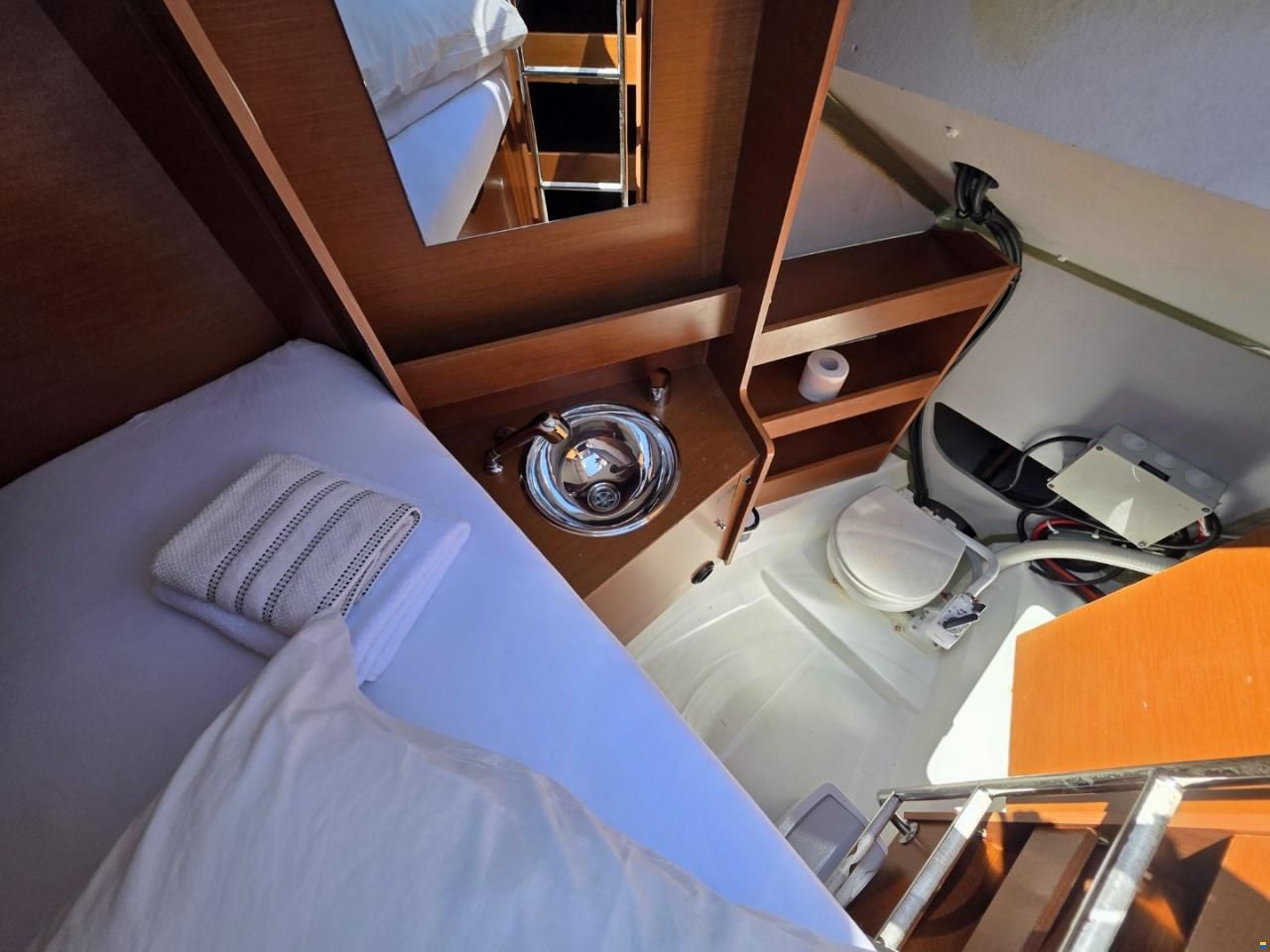 Beneteau Oceanis 51.1