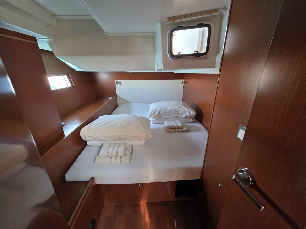 Beneteau Oceanis 51.1