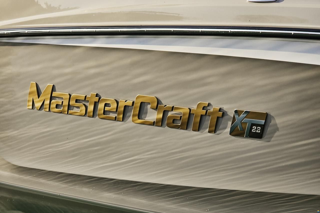 MasterCraft XT22 2026