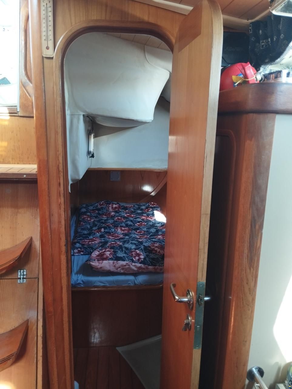 Beneteau Oceanis 430
