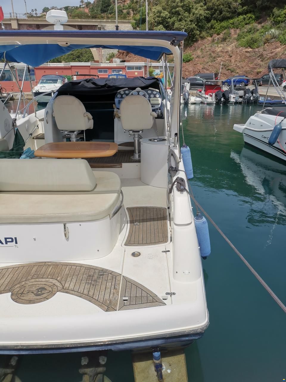 Rio Navire cabine cruiser
