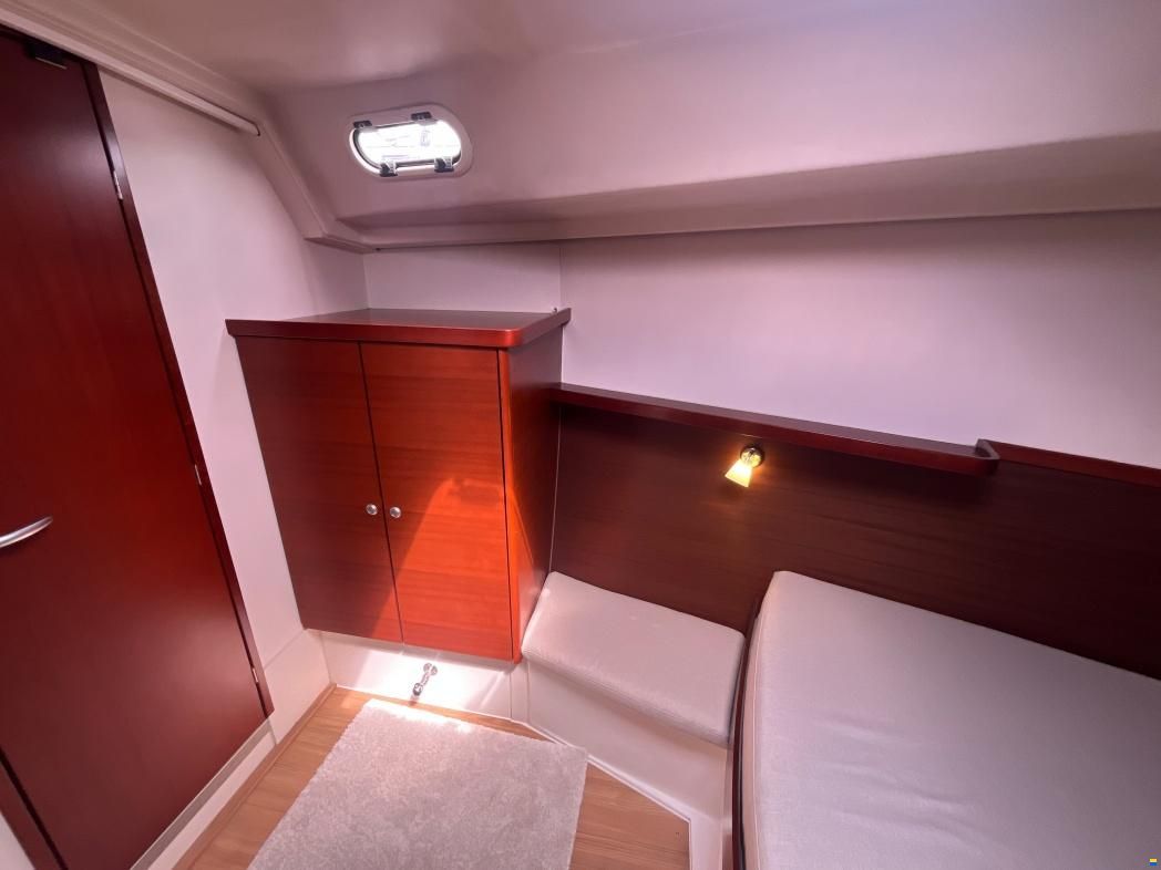 Hanse 400