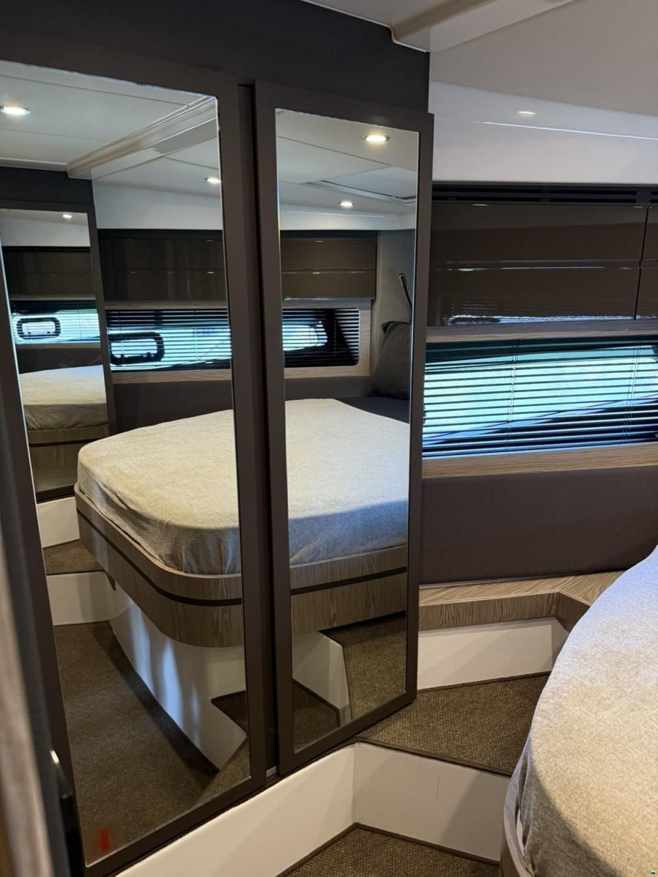 Azimut 43 Atlantis