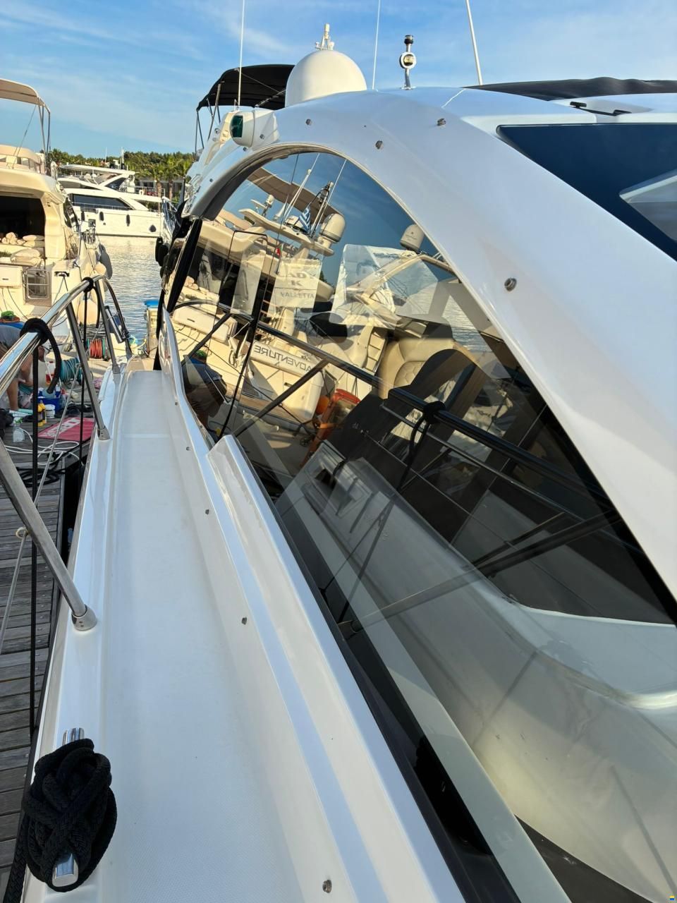 Azimut 43 Atlantis