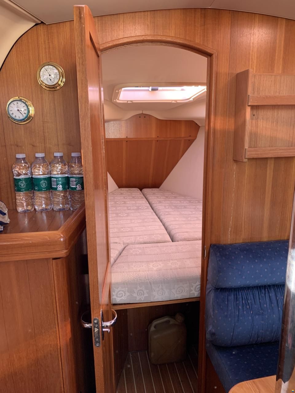Hunter Marine 306