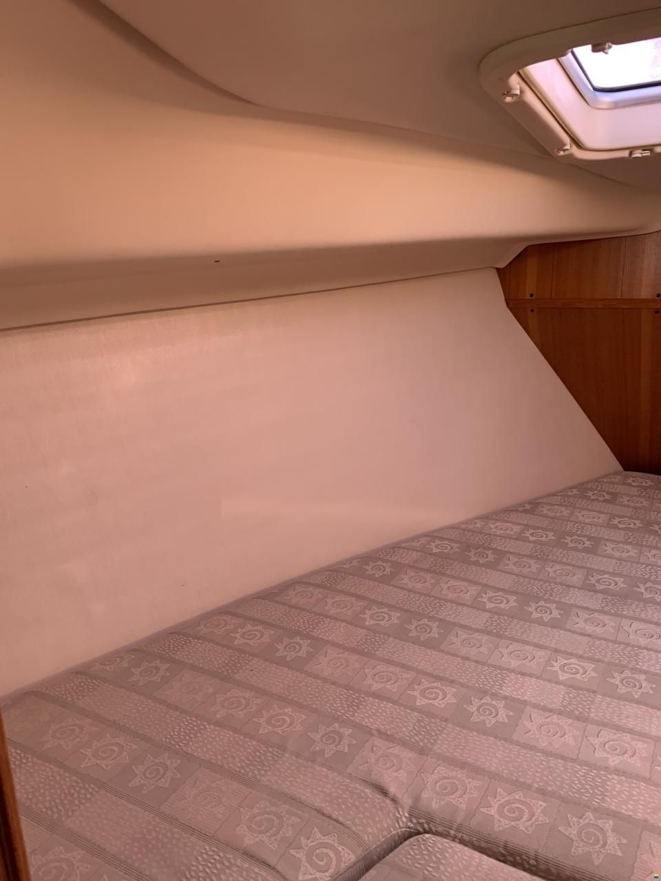 Hunter Marine 306