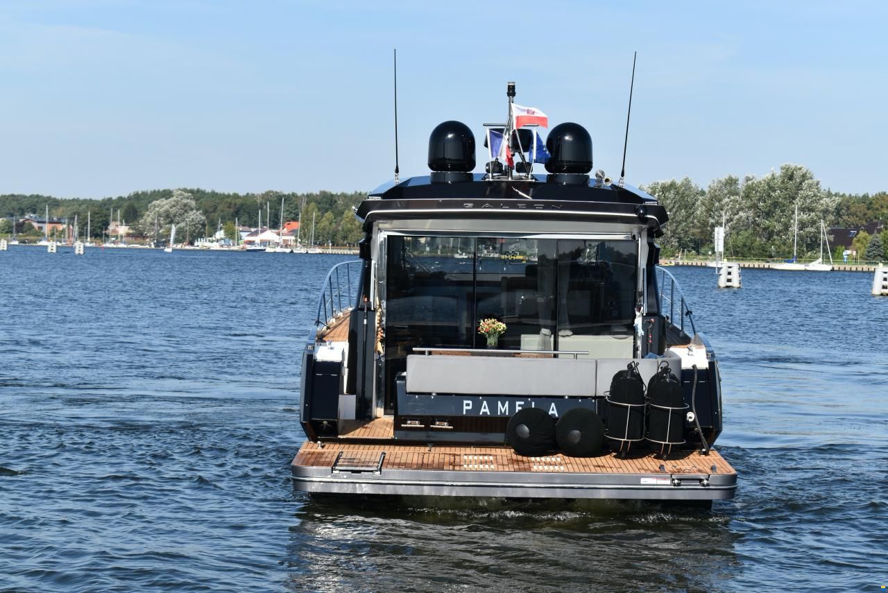 Galeon 430HTC