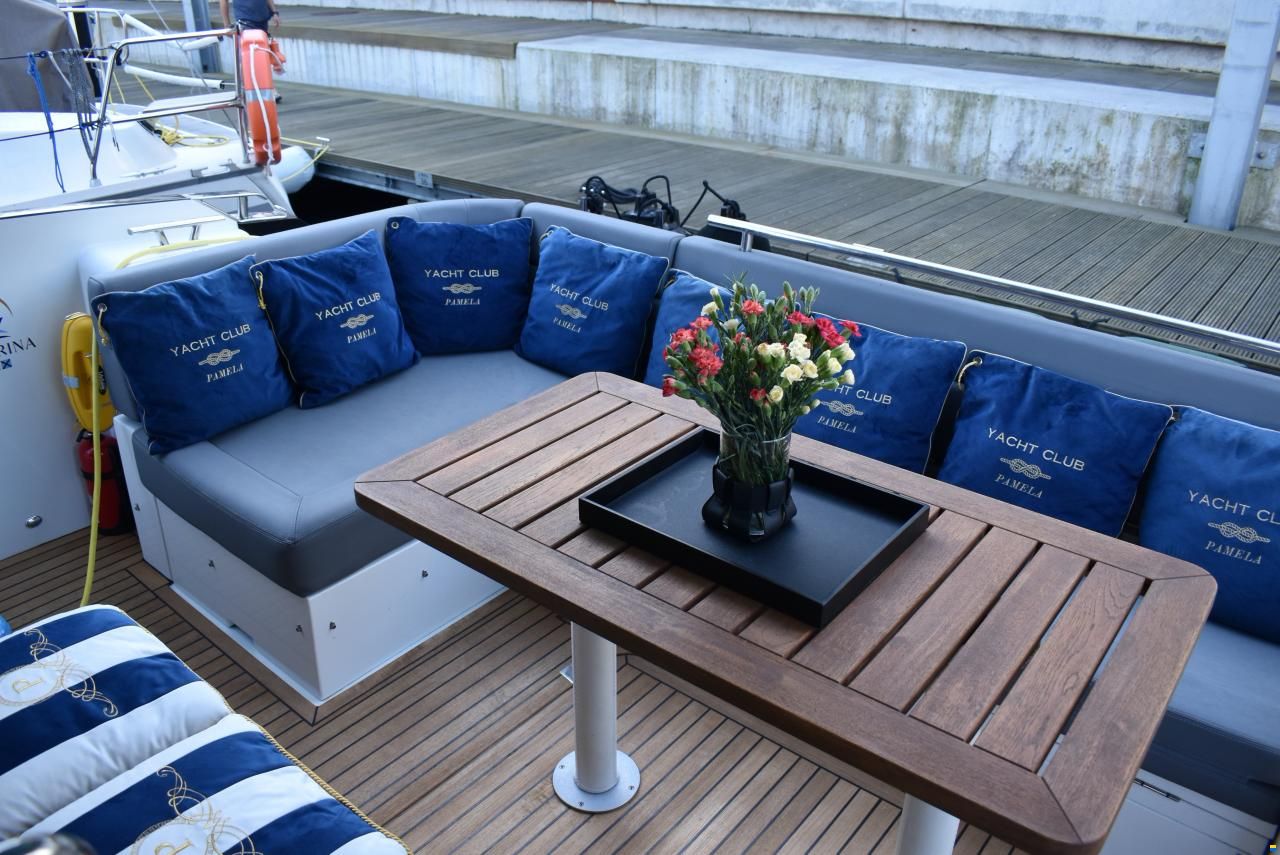 Galeon 430HTC