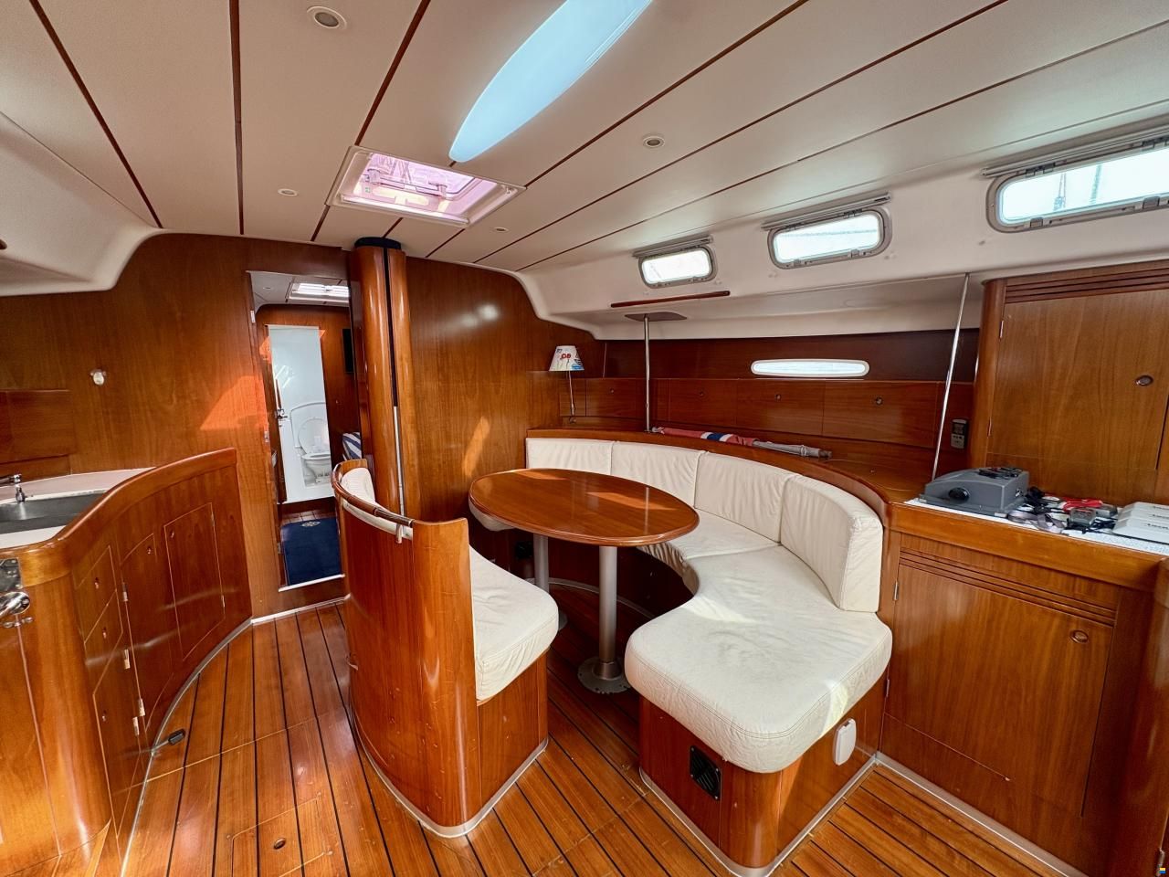 Beneteau First 47.7