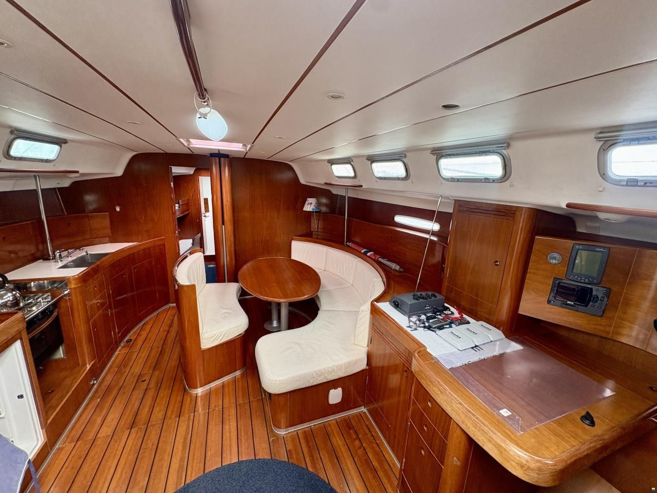 Beneteau First 47.7
