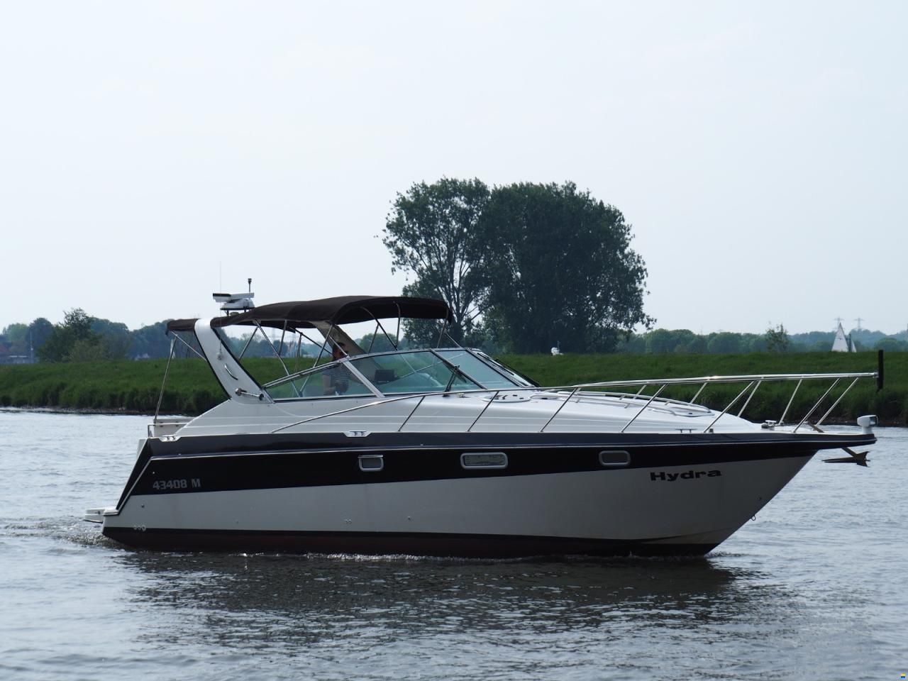 Maxum 3200 SCR