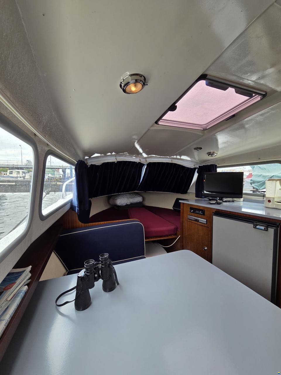 Waterland 700