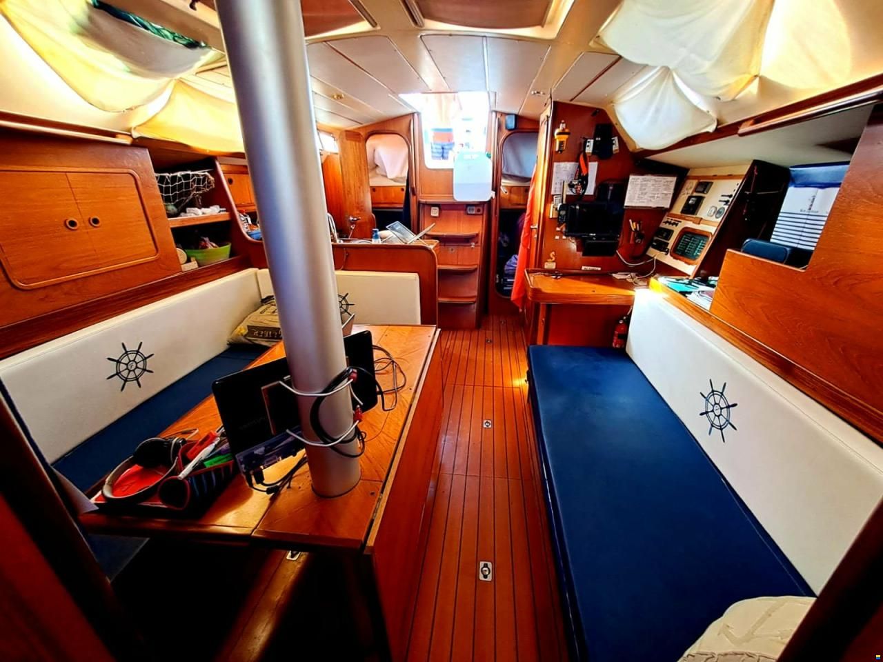 Beneteau Oceanis 390