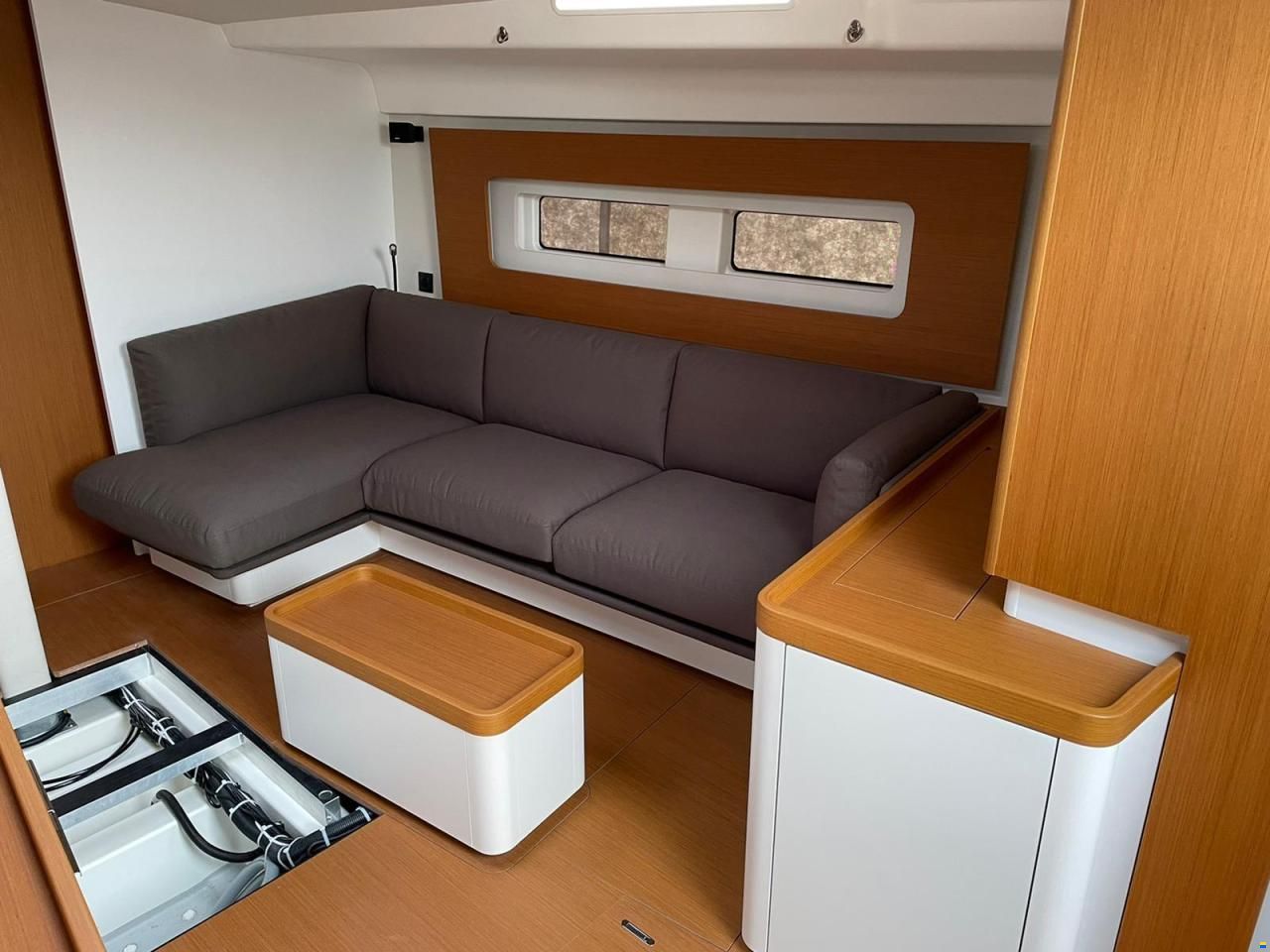 Beneteau First 53