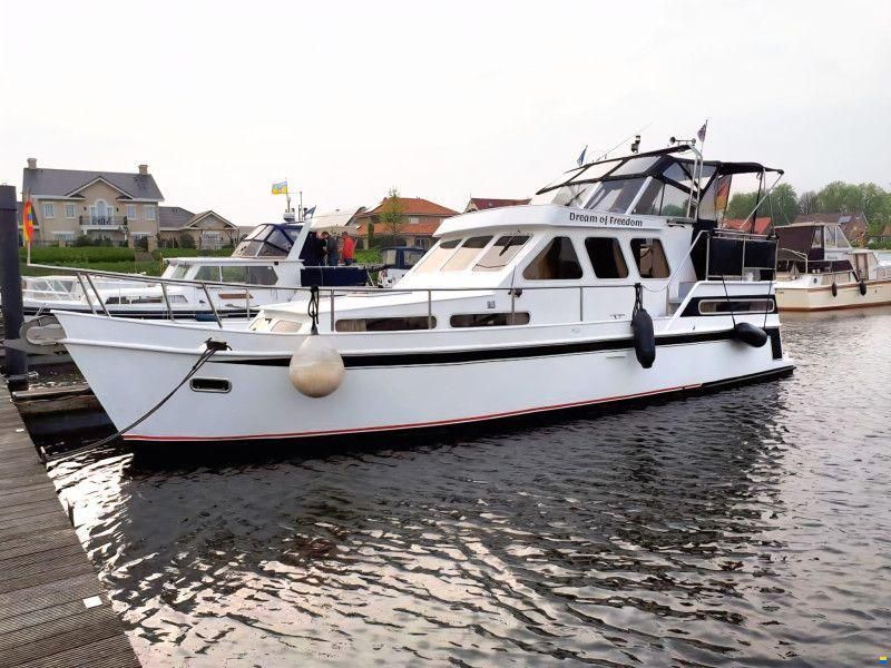 Werftbau Stahlboot