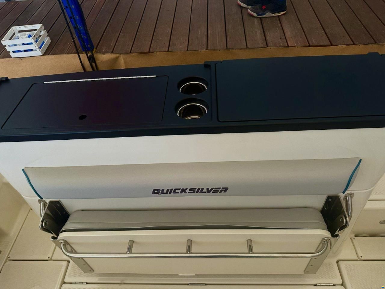Quicksilver 805 PILOTHOUSE