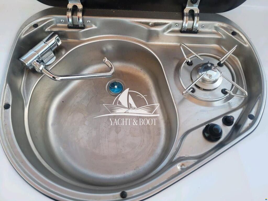 Alfastreet 23 Marine Cabin Prestige line