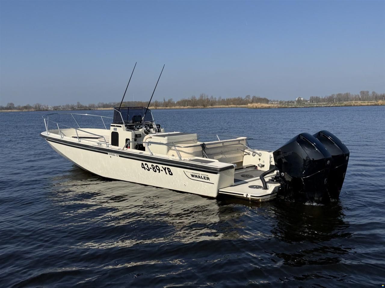 Boston Whaler OUTRAGE 25