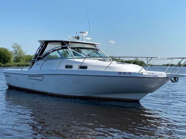 Boston Whaler 340 Defiance