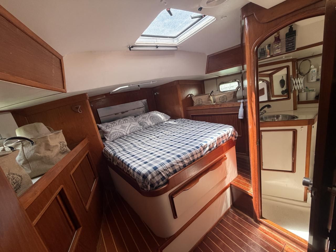 Irwin 38 Mark II