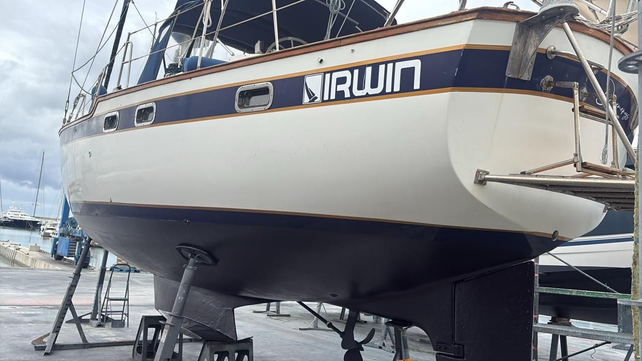 Irwin 38 Mark II