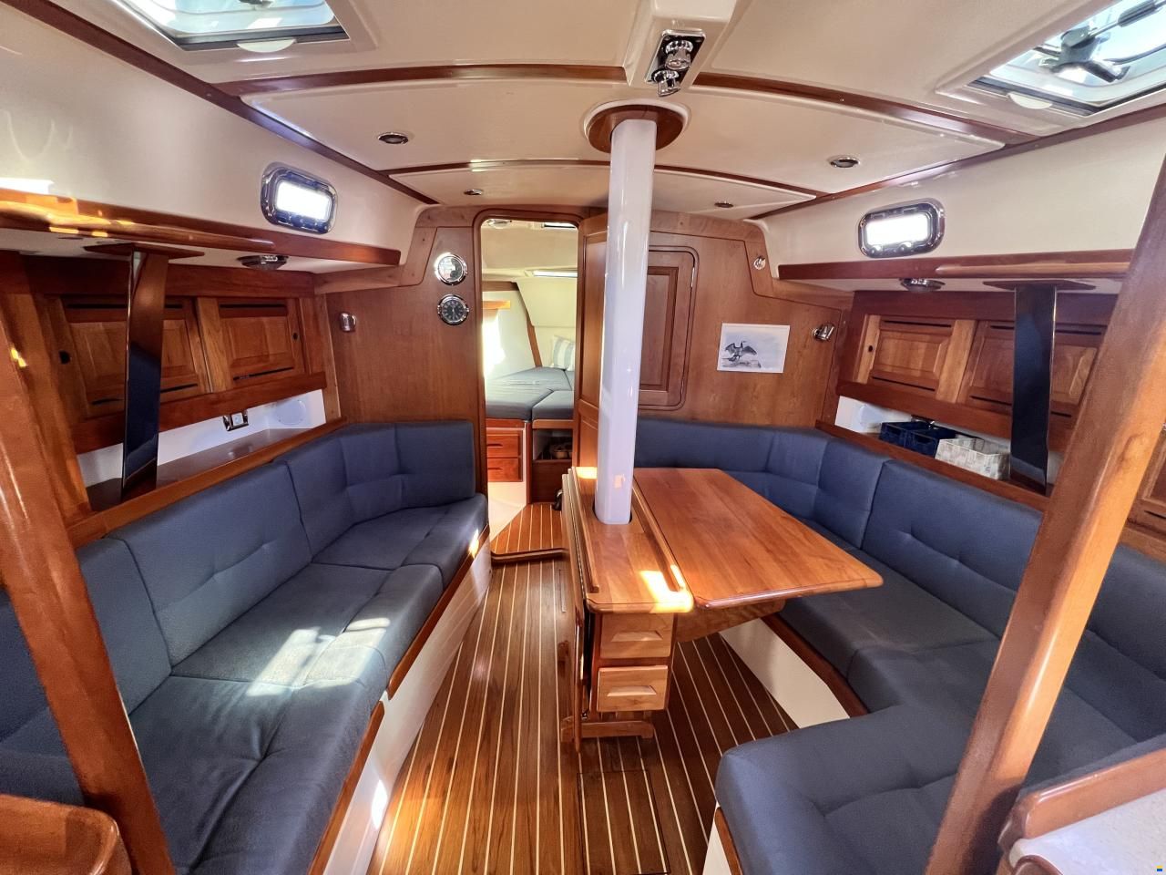 Tartan 3700