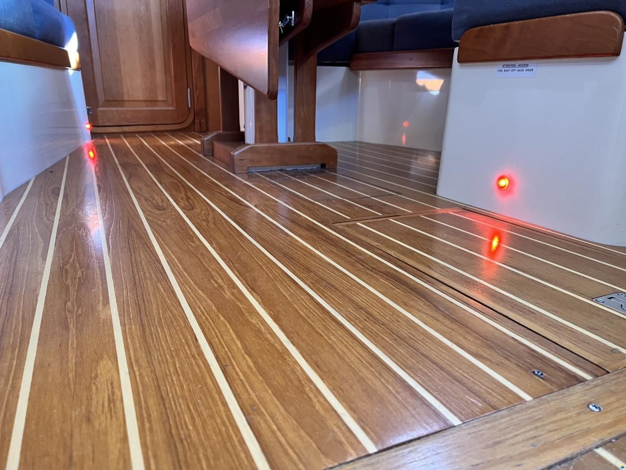 Tartan 3700