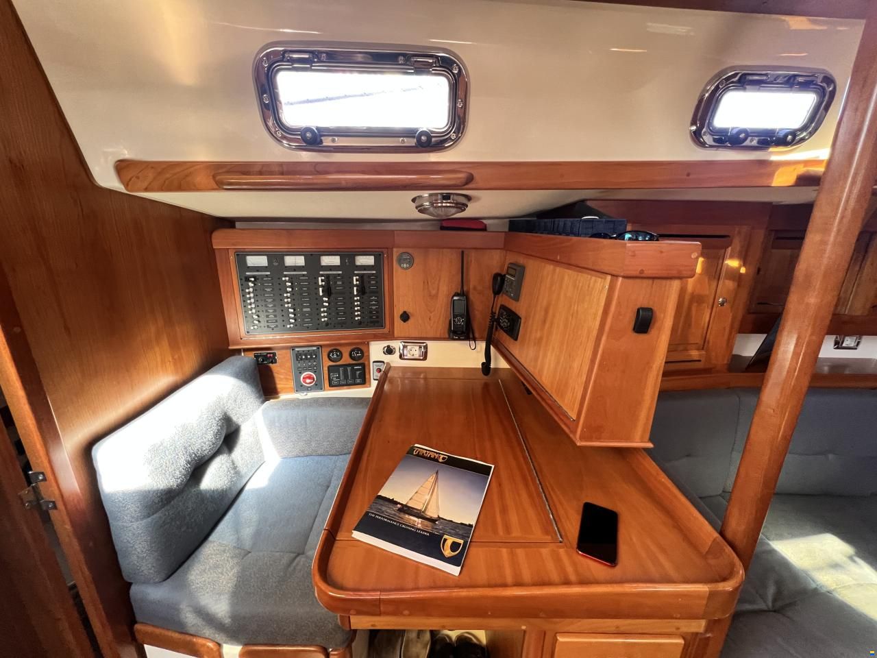 Tartan 3700