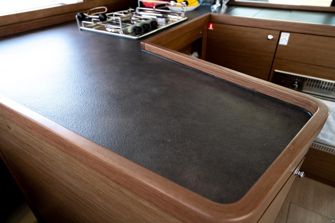 Lagoon 42 NEO