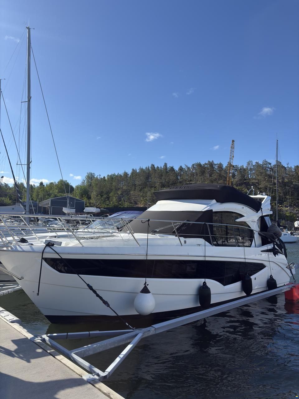 Galeon 360 Fly