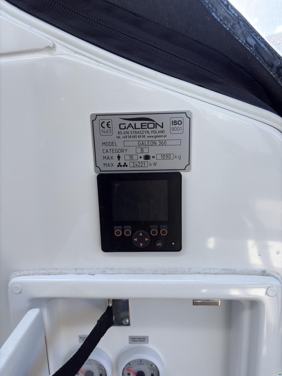 Galeon 360 Fly