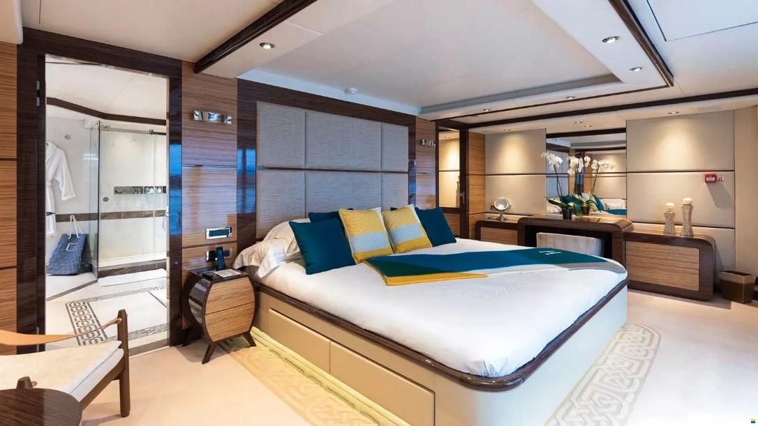 Navinco Corniche 121