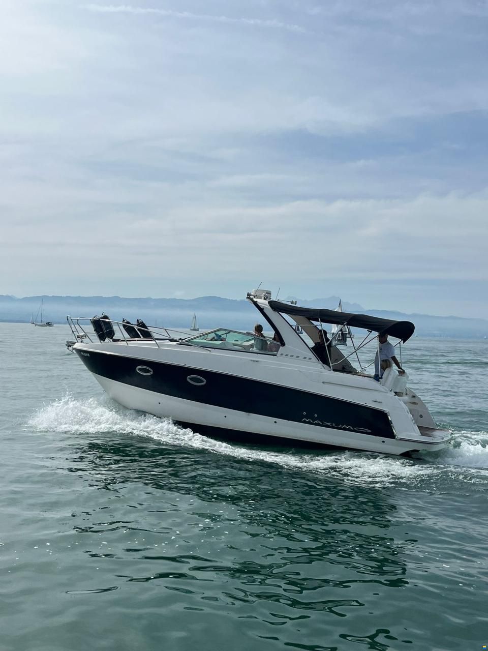 Maxum SE 2900