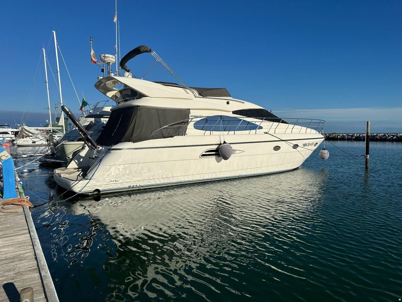 Astondoa 464 Glx