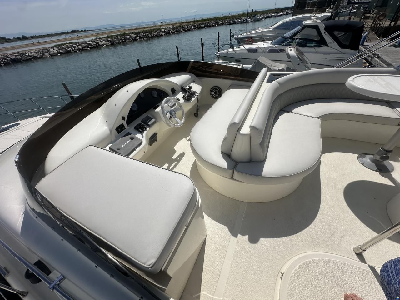 Astondoa 464 Glx