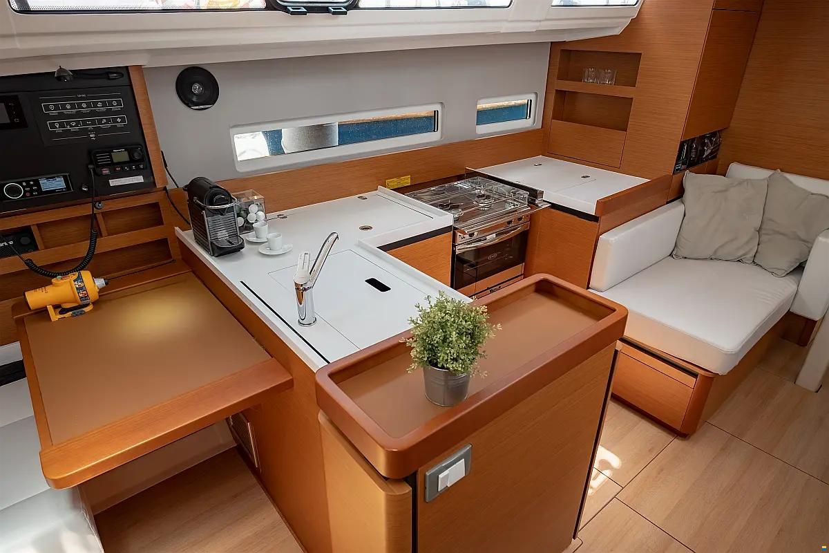 Jeanneau Sun Odyssey 410