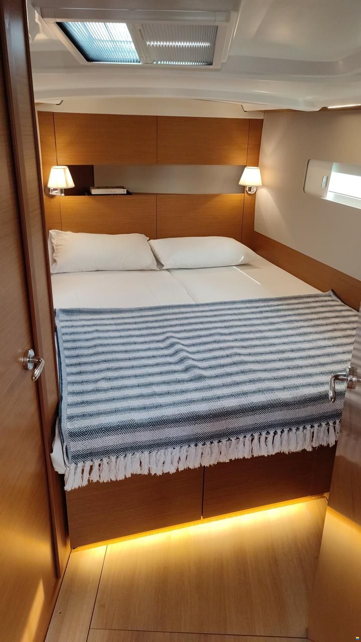 Jeanneau Sun Odyssey 410
