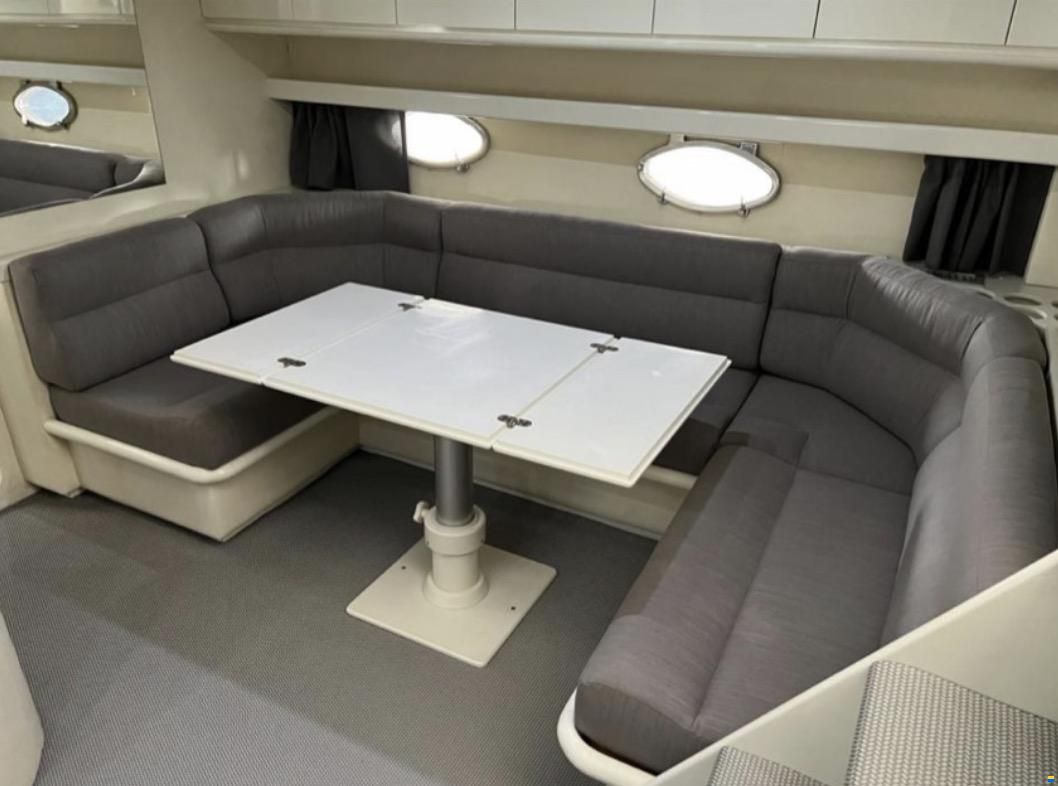 Pershing 40