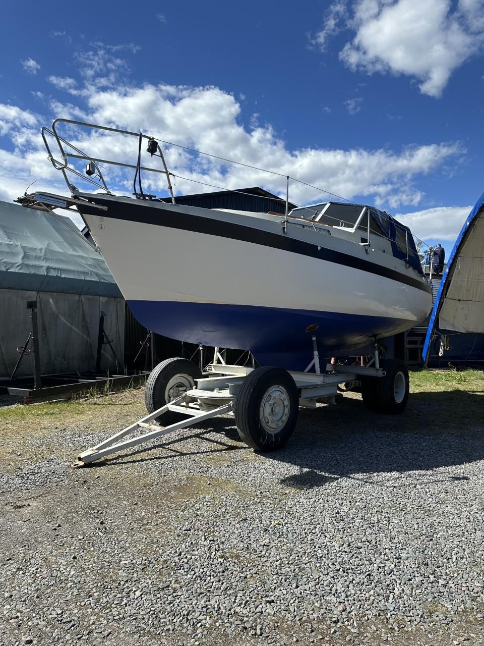 Albin 82 MS